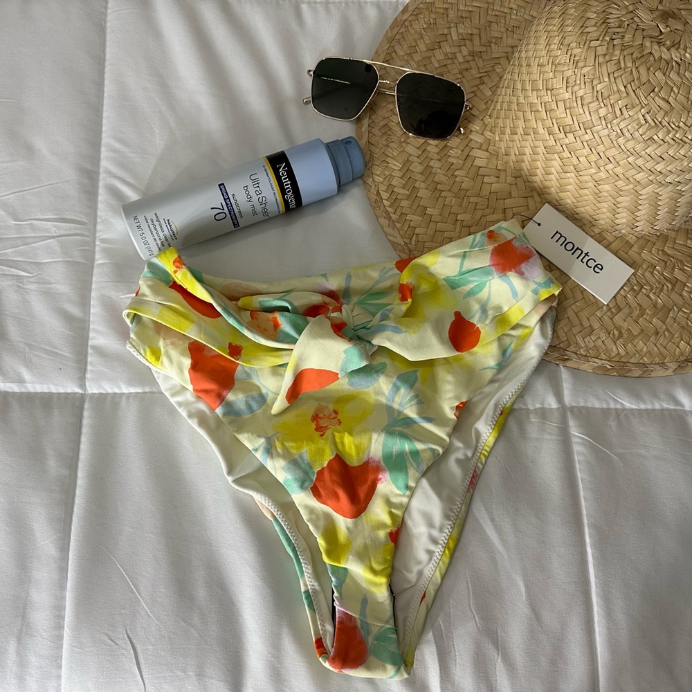 NWT!! Montce- Helena Floral-Paula bottom